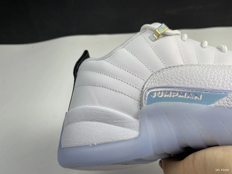 DB0733-190 12 Low Jordan Easter Retro - (2021) 0116